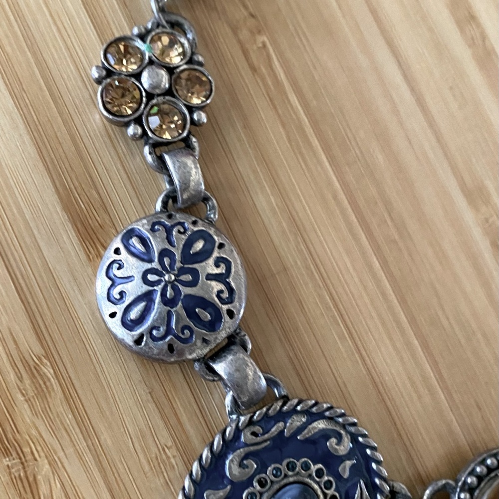 Chico’s Vintage Chunky Western Statement Necklace - Picture 3 of 12